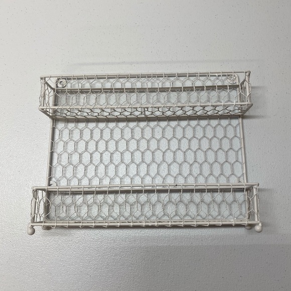 NWOT Chicken Wire 2 Tier Rack - Picture 7 of 8